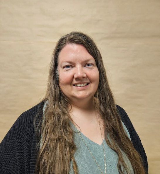 Ms. Stacy Hunt, John E. Worthen Award recipient.